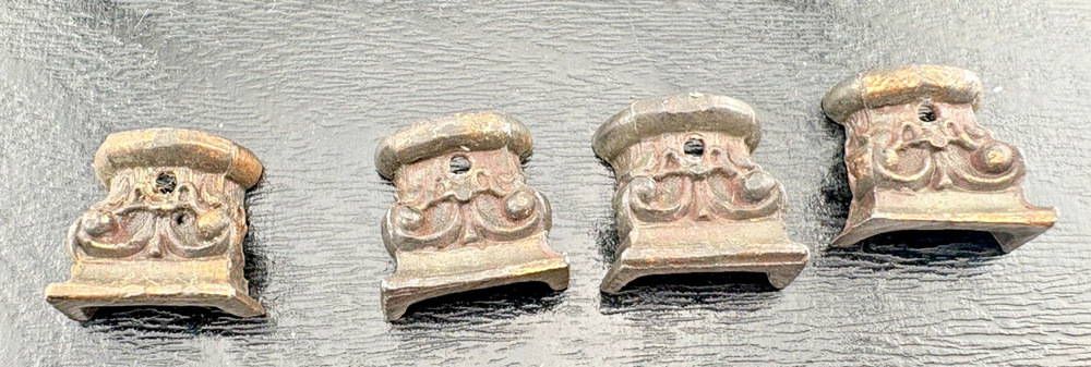 4pcs Vtg cast metal round bronzed door cabinet drawer cupboard knobs case handle